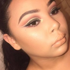 Meet your Posher, Camryn